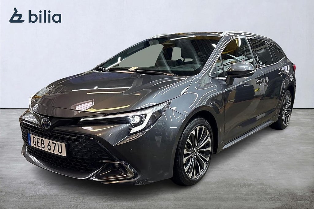 Toyota Corolla 1,8 HYBRID Touring Sports Style Appstyrd V...