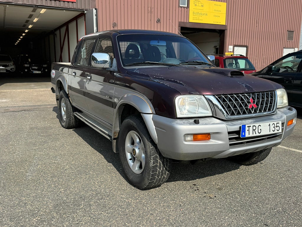 Mitsubishi L200 Dubbelhytt 2.5 TD 4WD MOMS 