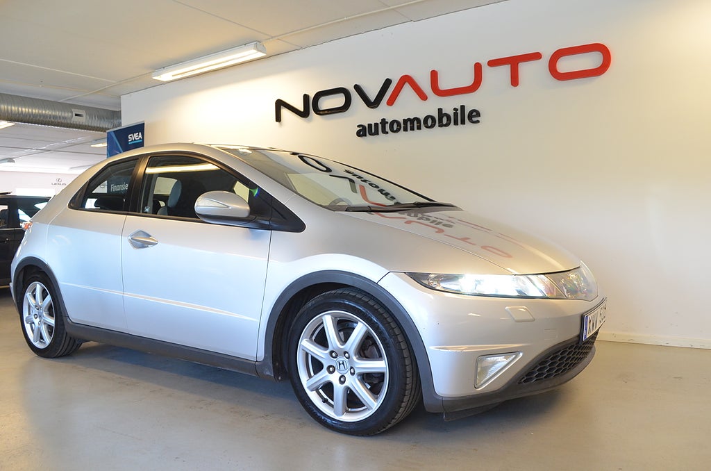 Honda Civic 1.8 i-VTEC Executive GPS Panorama 