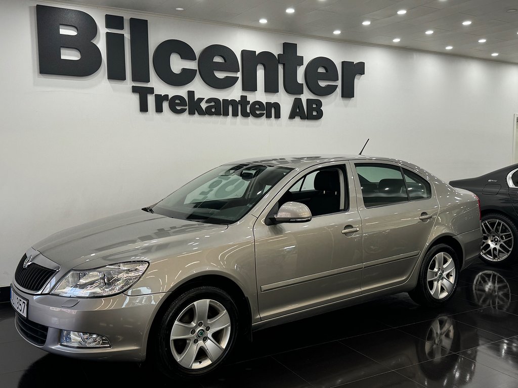 Skoda Octavia 1.6 TDI Euro 5 Dragkrok 10.870Mil 