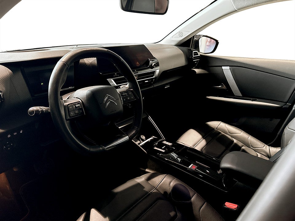 Bild på Citroën C4 Shine Exclusive 1.2 PT 155hk Aut BLUETOOTH