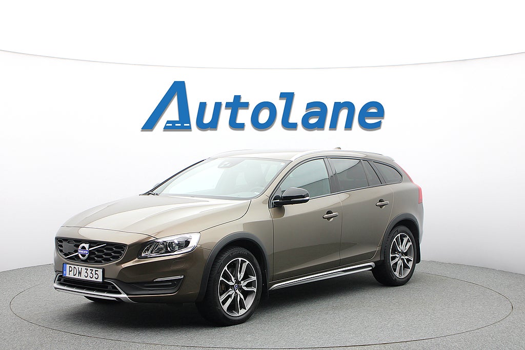 Volvo V60 Cross Country D4 AWD Summum, Kamera, Drag, Värmare, Keyless