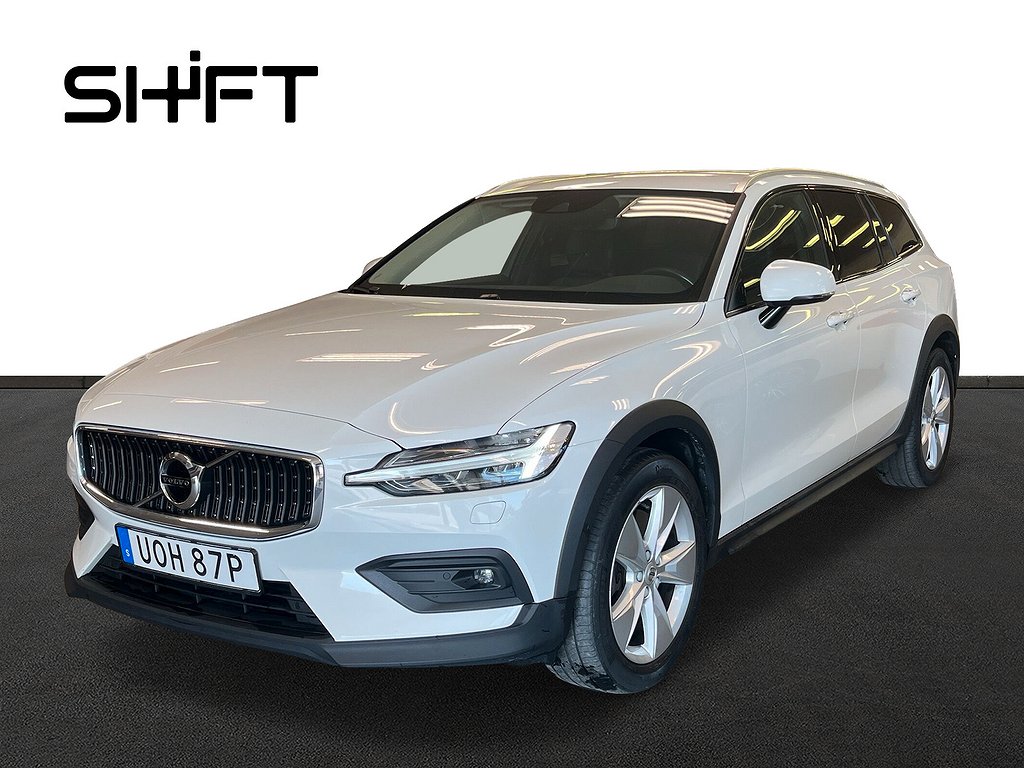 Volvo V60 Cross Country D4 AWD Momentum Adv Drag Bkam SoV