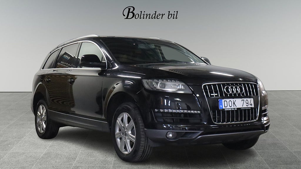 Audi Q7 3.0 TDI V6 quattro TipTronic Design 7-SITS BES SERVAD