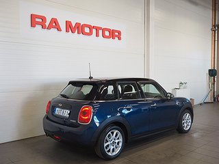 Halvkombi MINI Cooper 7 av 20