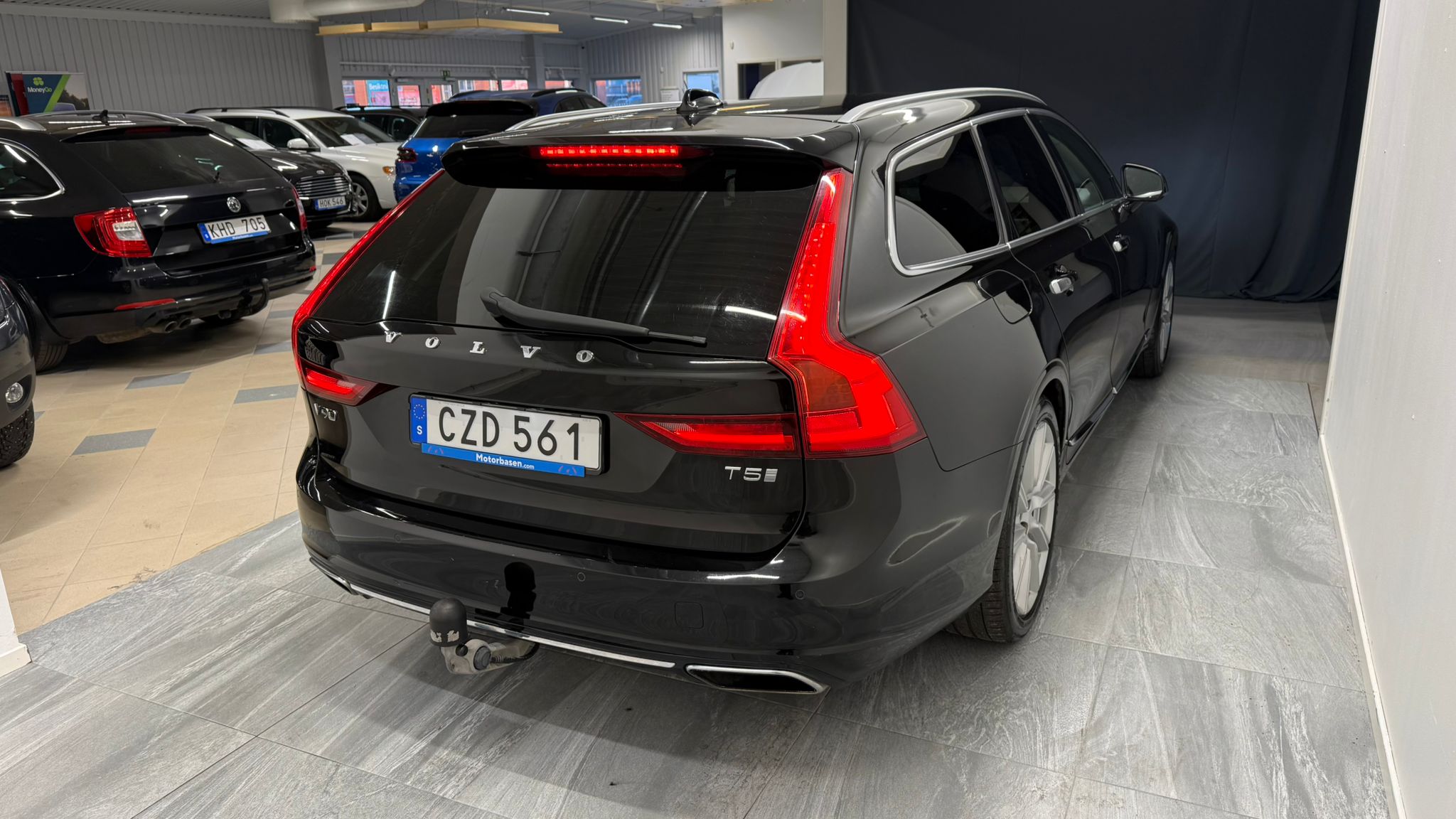 Volvo V90 T5 Geartronic Inscription 2017, photo 6/49