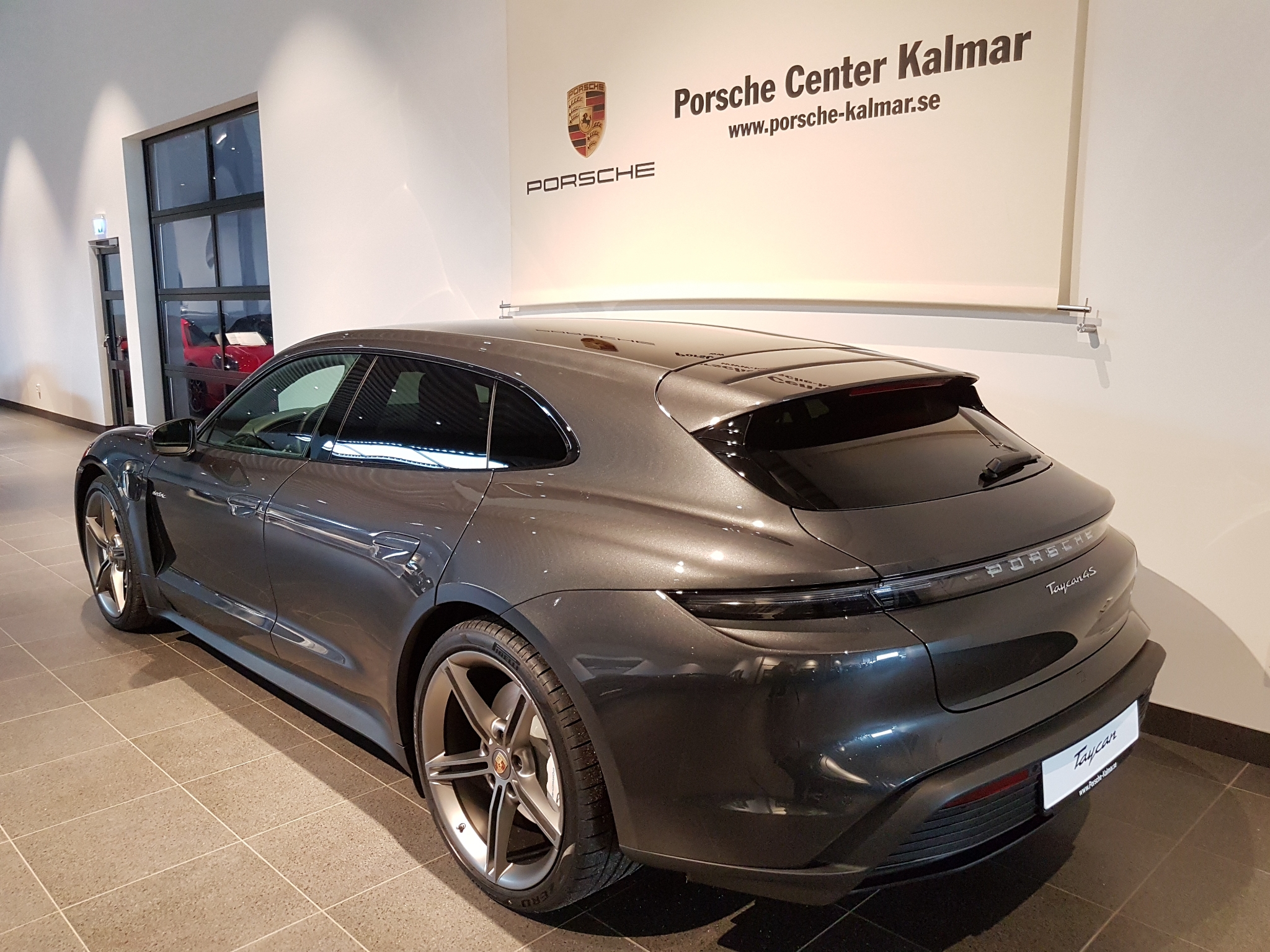 Porsche Taycan 2024, bild 4/39