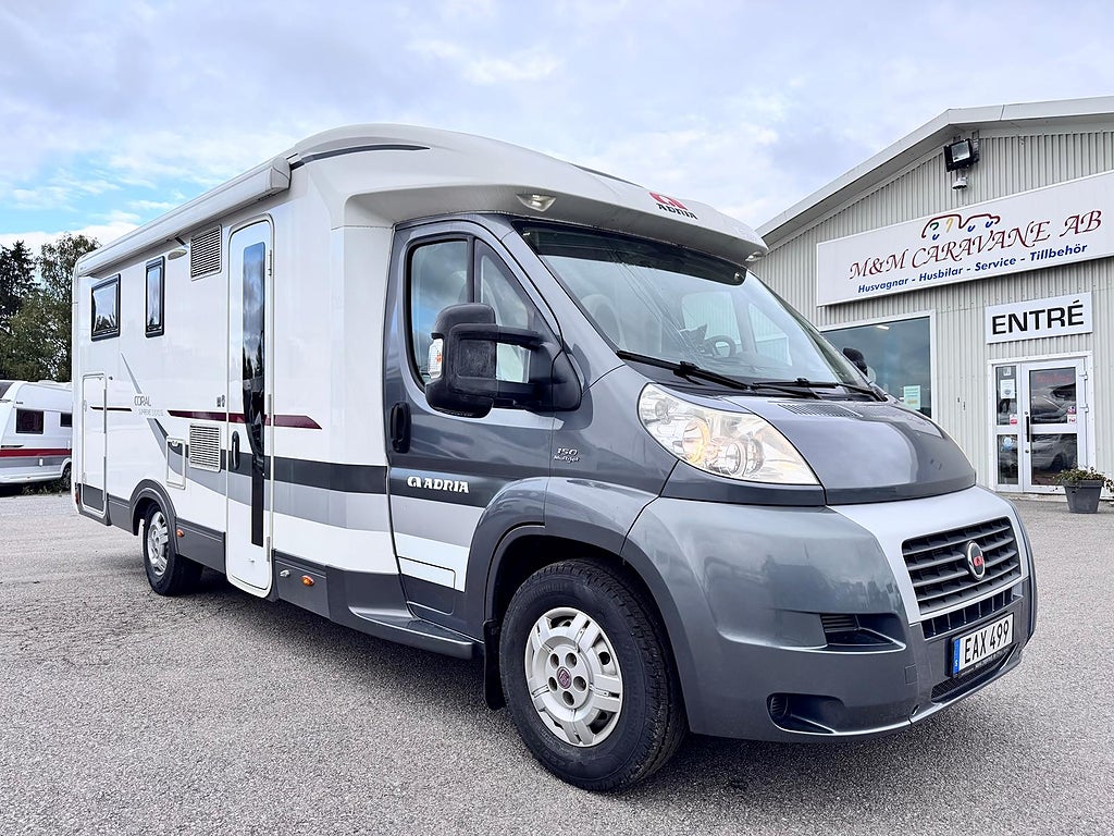Adria Coral Supreme 670SL Långbäddar (Förmedling)
