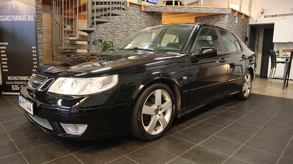 Saab 9-5 Aero SportSedan 2.3 Turbo Aero Euro 3 (0 ränta 36 mån)