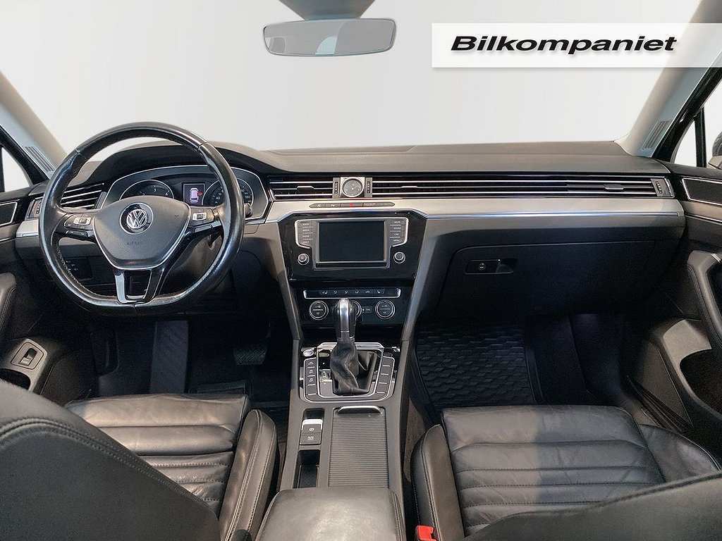 Volkswagen Passat Sportscombi 2.0 TDI DPF SCR BMT 4Motion DSG Sekventiell, 240hk, 2016