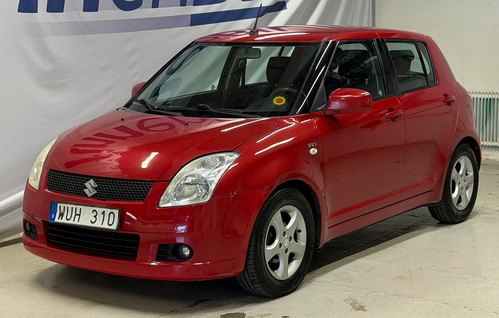 Suzuki Swift 5-dörrar 1.5 DOHC 16V VVT Besiktigad