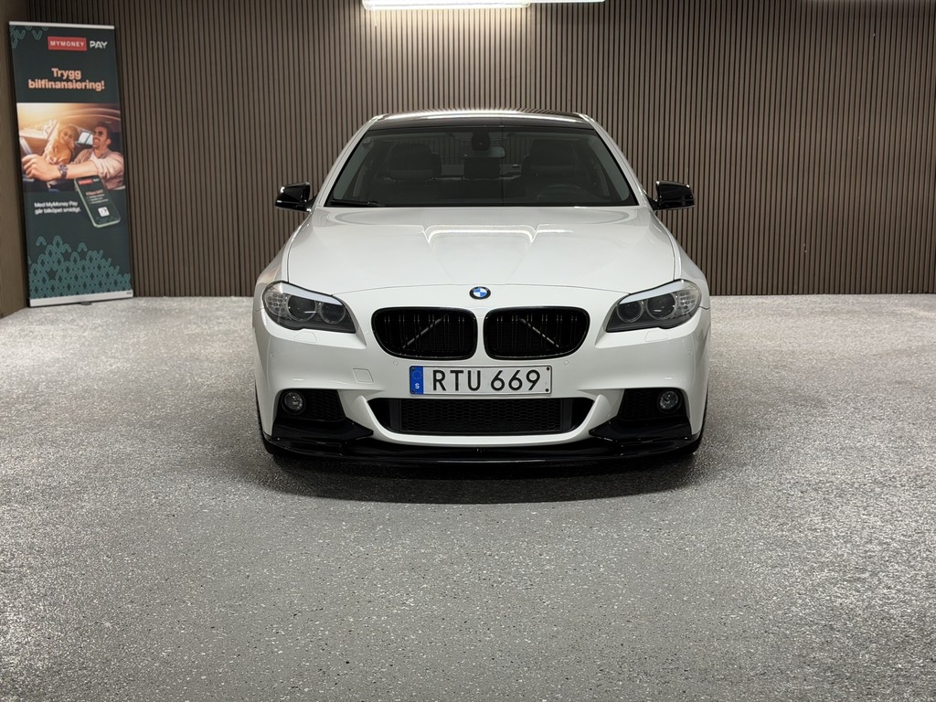 BMW 525 2010, bild 2/50