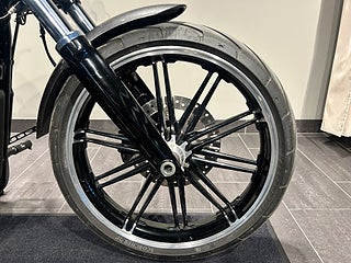 Harley-Davidson Breakout /3,45%/Dr. Jekill Bomb/Defiance/Edgecut/Screaming Eagle