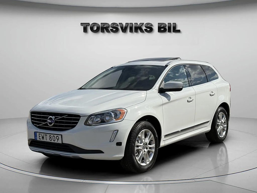 Volvo XC60 T5 Geartronic Momentum Panorama Skinn B-Kamera 3 Ägare - miniatyr 2