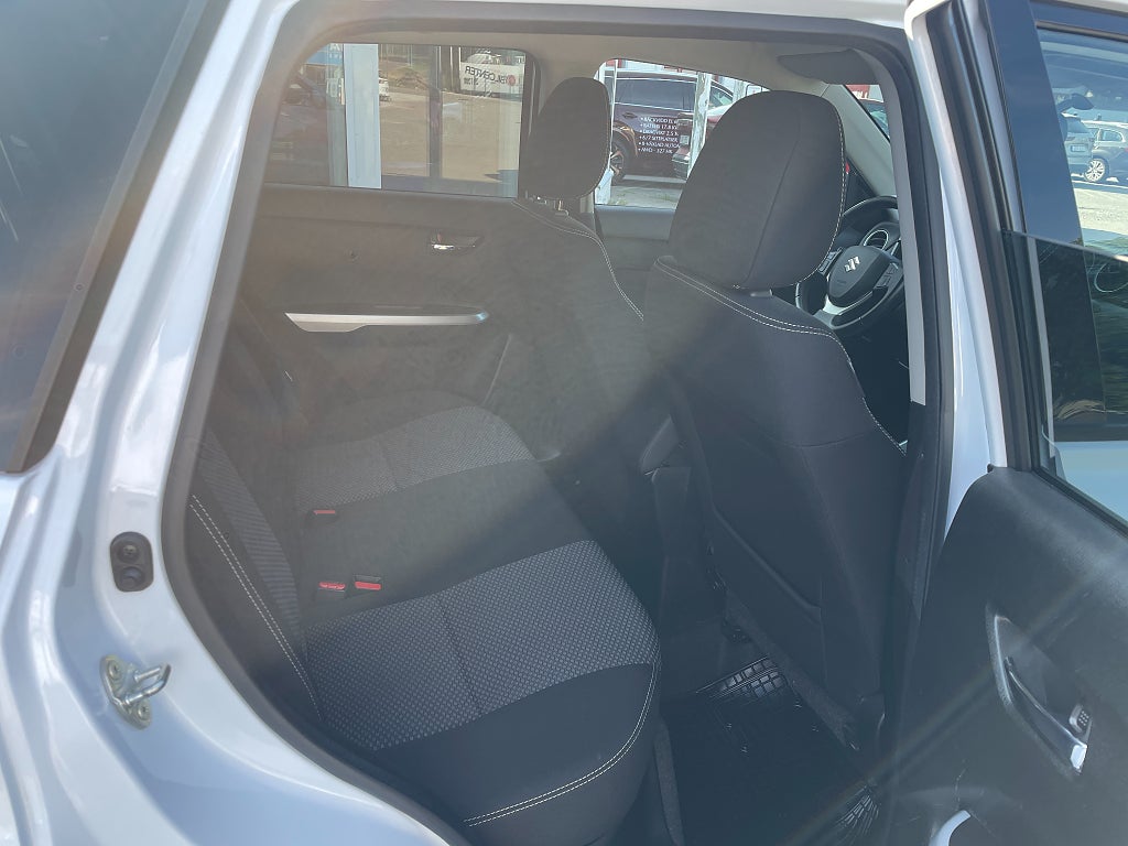 Suzuki Vitara 1.6 16V 120 hk AUTOMAT/DRAG