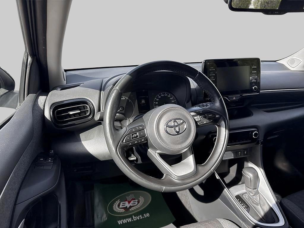 Toyota Yaris 2020 - miniatyr 9