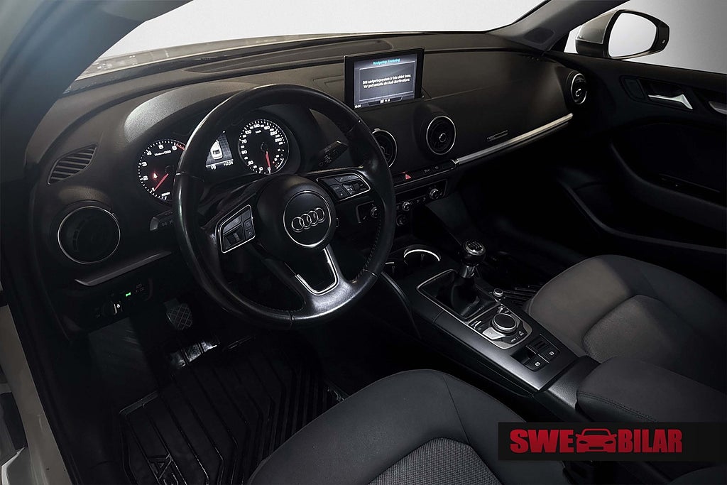 Audi A3 2018 - miniatyr 9