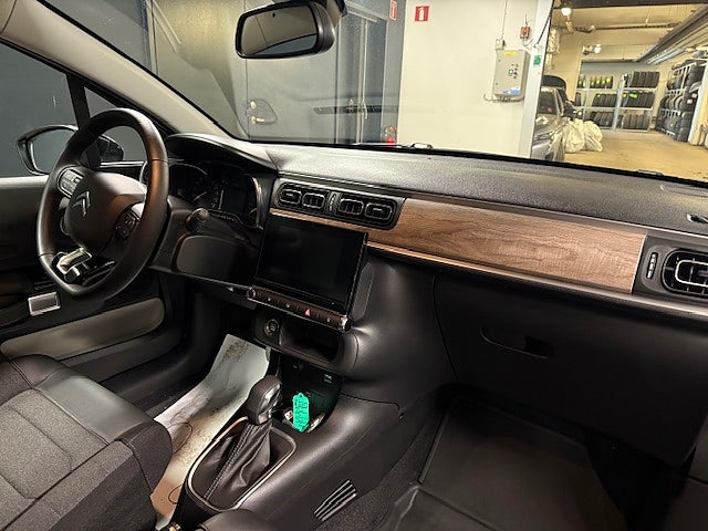 Bild på Citroën C3 SHINE 1.2 PureTech 130hk AUT