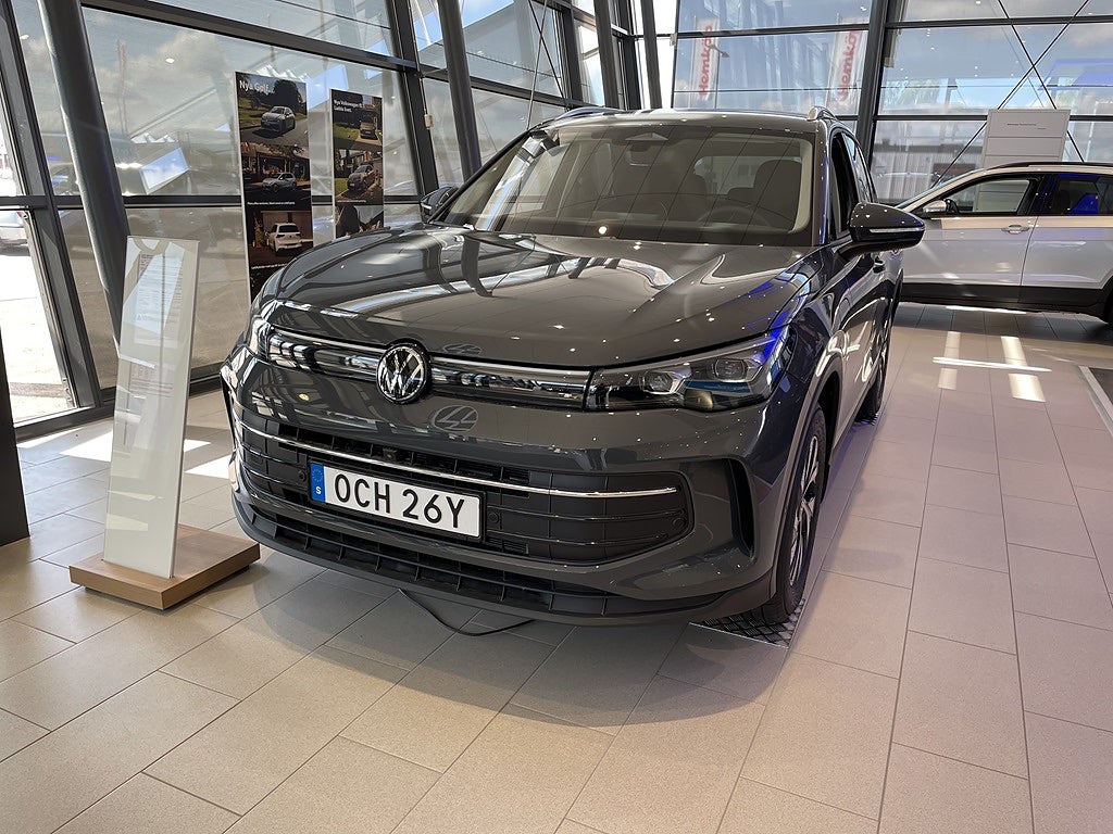 Volkswagen Tiguan Laddhybrid Life Drag Matrix Skinn