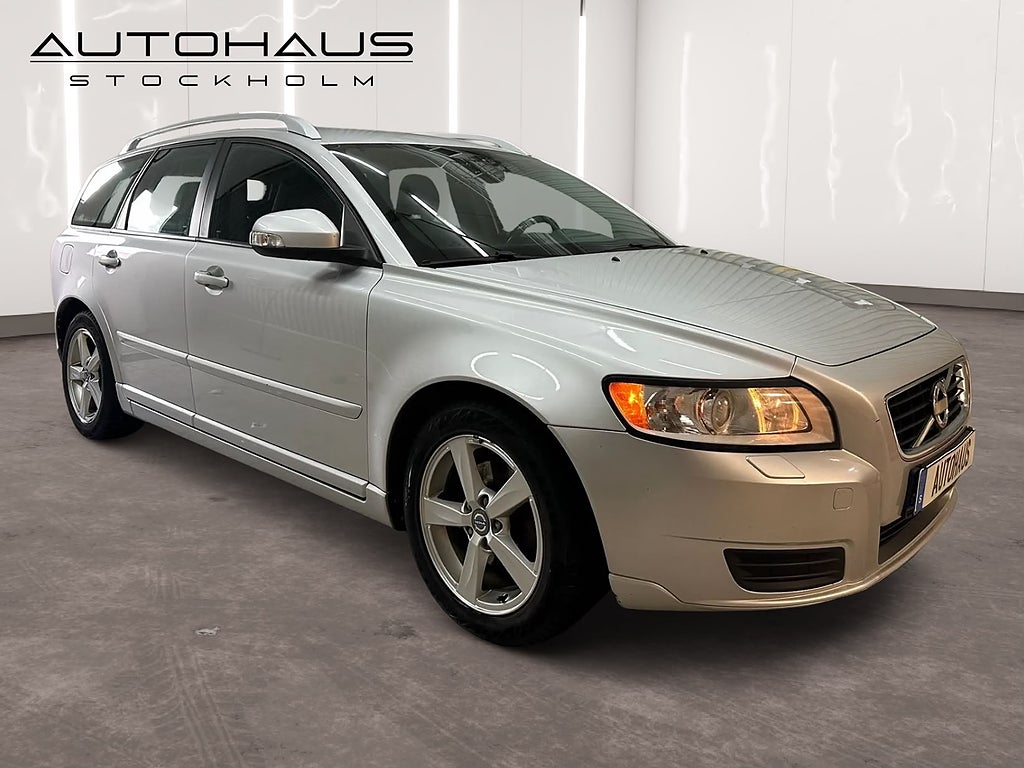 Volvo V50 D2 Kinetic Dragkrok Kamrem bytt