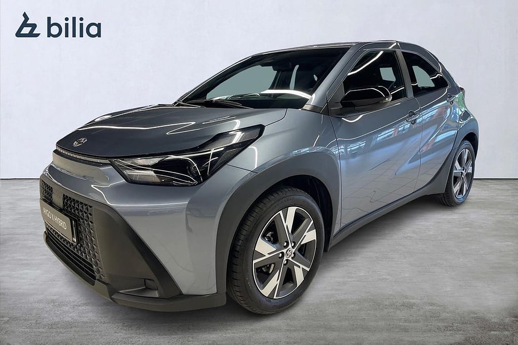Toyota Aygo X AYGO X 1.5 PLAY HYBRID