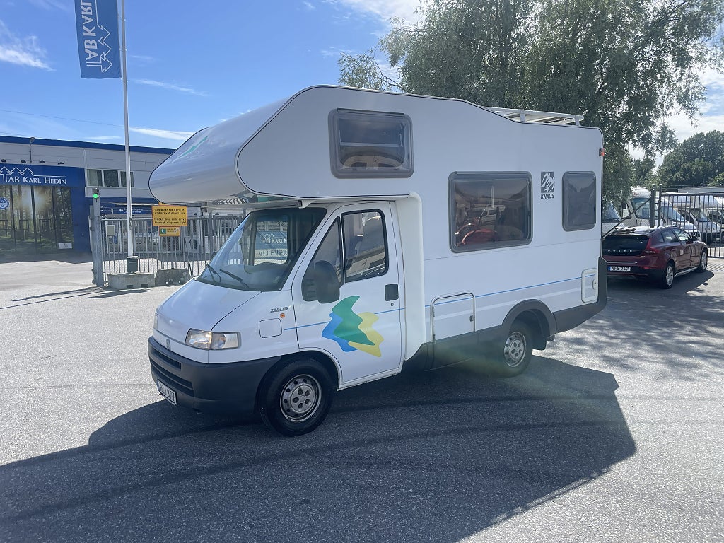 Fiat Knaus 510 2.8 idTD 122Hk B-Körkort Endast 530cm Solceller 
