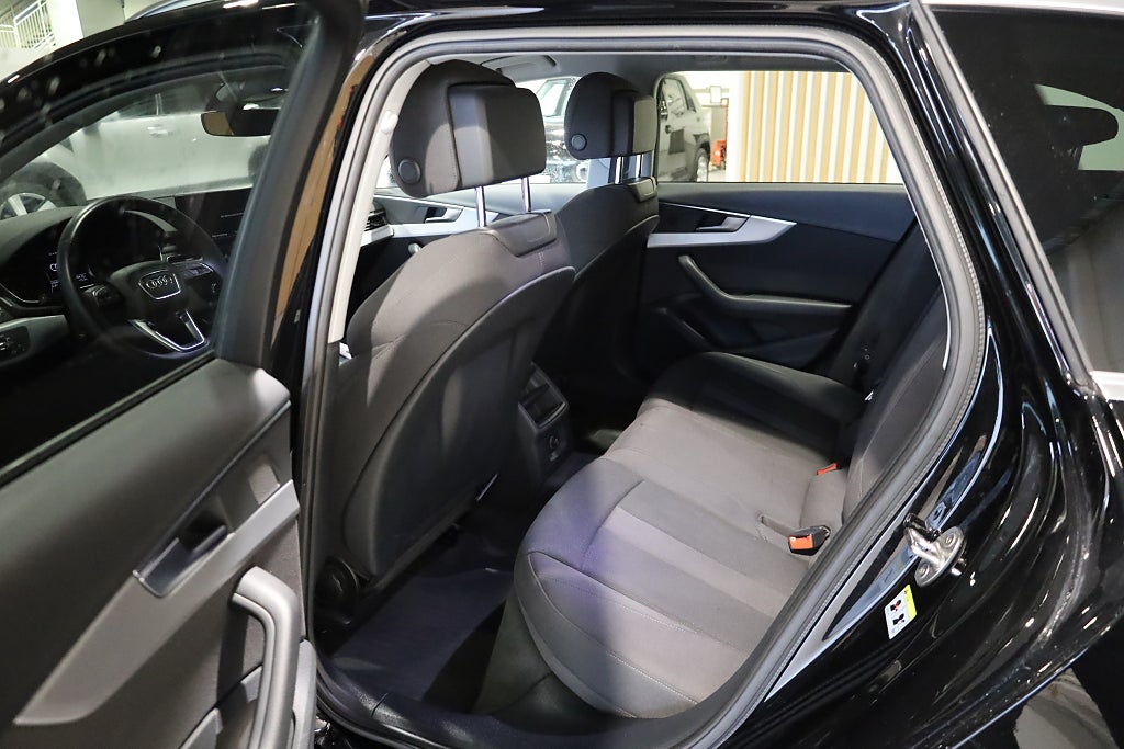 Audi A4 Avant 40 TDI 204hk Quattro | Drag | D-värm | Navi |