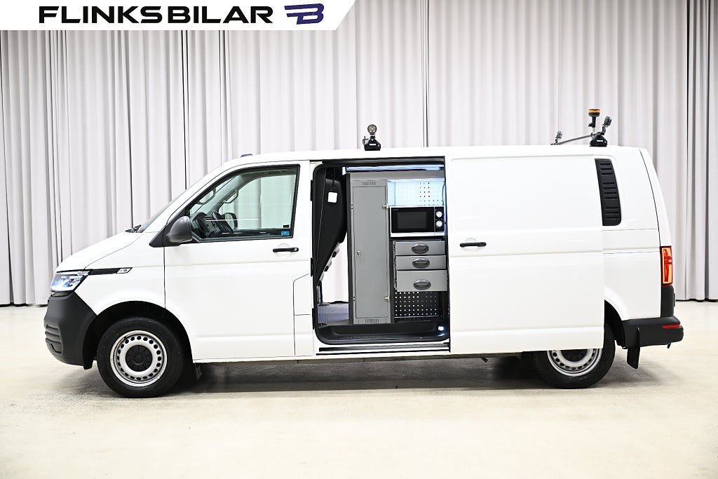 Volkswagen Transporter 4Motion 150HK L2|Servicebil|Inredd|SeUtr!
