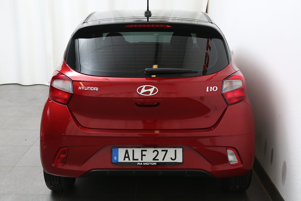 Hyundai i10 1,0 blue Essential CarPlay 2-tons lack 2024