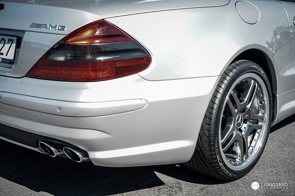 Mercedes-Benz SL 2005 - miniatyr 10