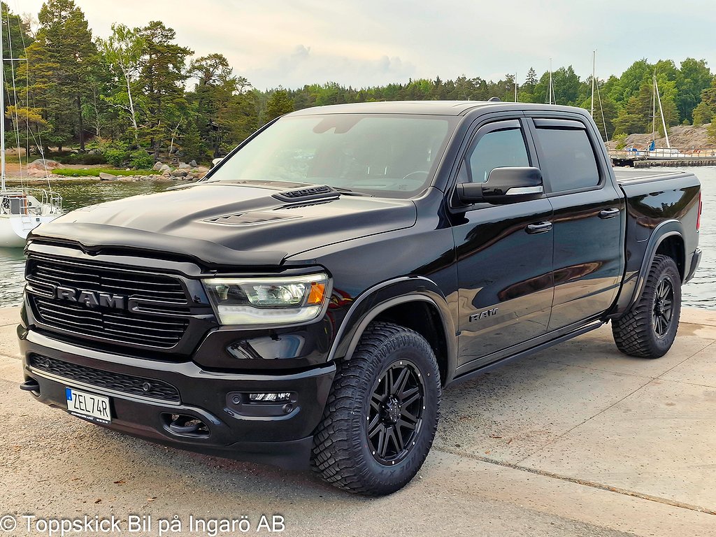 Dodge RAM 1500  Laramie Night Ed. Multi-tailgate Moms S-o-V