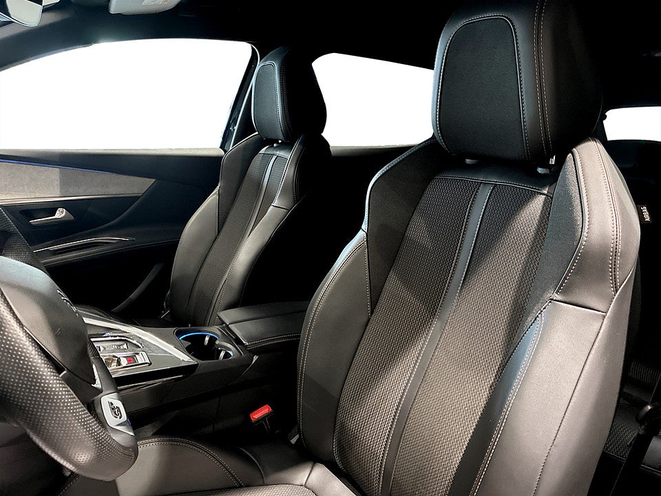 Bild på Peugeot 3008 GT PHEV 225hk Aut B-KAMERA NAVI
