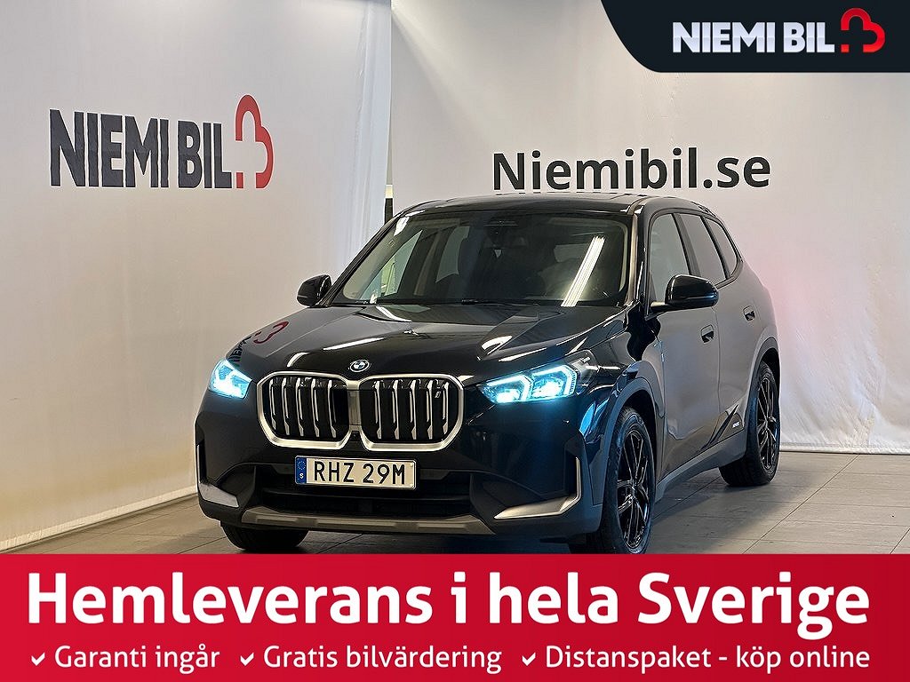 BMW X1 i xDrive30 Innovation/Dragkrok/HuD/Pano/360kamera/SoV