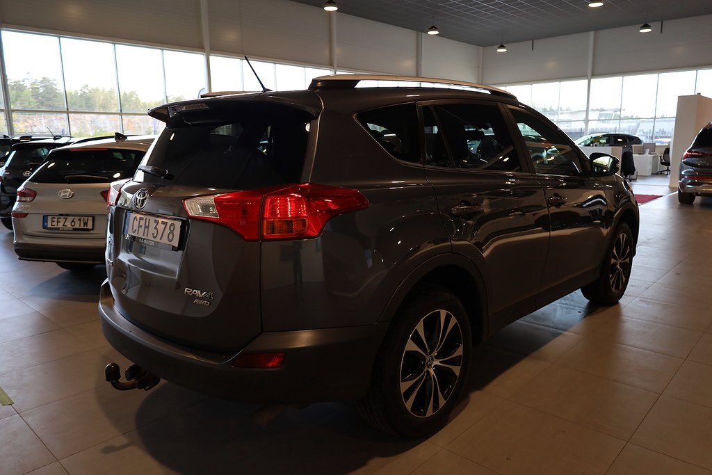 Toyota RAV4 2,0 D-4D EDITION 50 AWD Extraljus Motorv Drag 2014