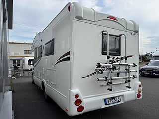 Husbil-halvintegrerad RIMOR Sweden Limited Låga långbäddar & taksäng! 5 bältad! 19 av 20