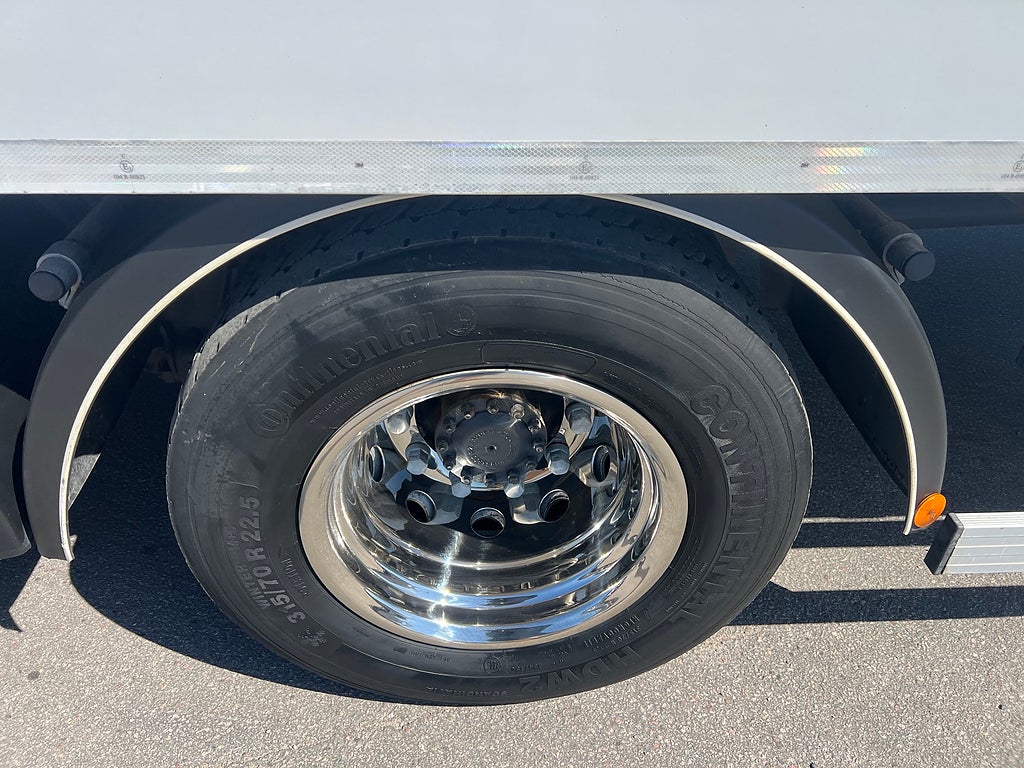 Volvo FM 410 6x2 Skåpbil, Öppningsbarsida, Bussbygg, Värmare
