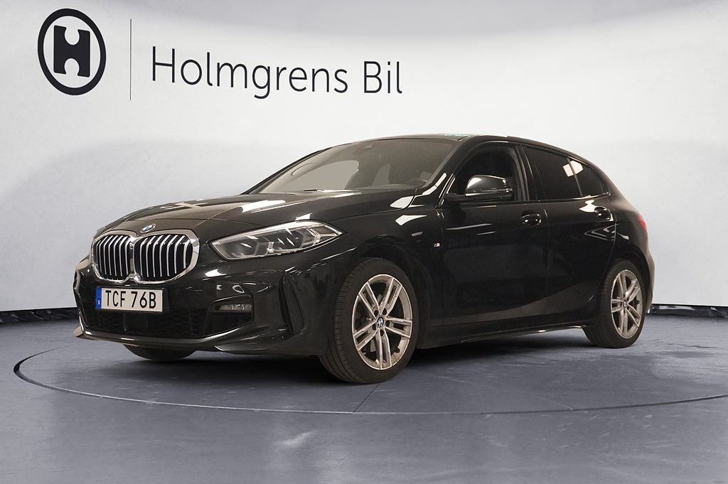 BMW 118 i Ränta 4,99% | M Sport LED PDC Manuell