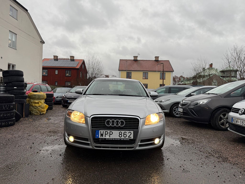 Audi A4 Sedan 1.8 T Comfort Euro 4