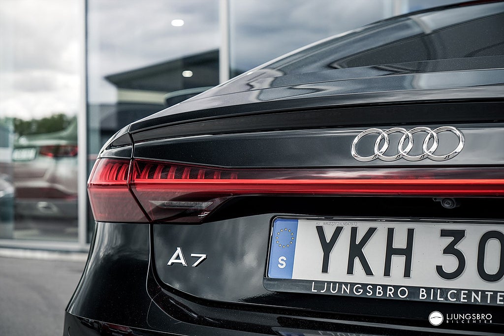 Audi A7 55 TFSI e Quattro S-Line 367hk / Pano / Skinn / SE SPEC