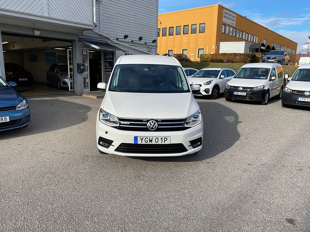 Volkswagen Caddy MAXI LIFE 1.4TGI AUT 5-SITS NAVI MOMS DRAG