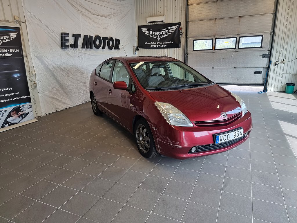 Toyota Prius 1.5 VVT-i + 3CM CVT Euro 4