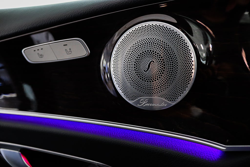Mercedes-Benz E 220 d 4MATIC Widescreen Burmester Night Värmare Navi