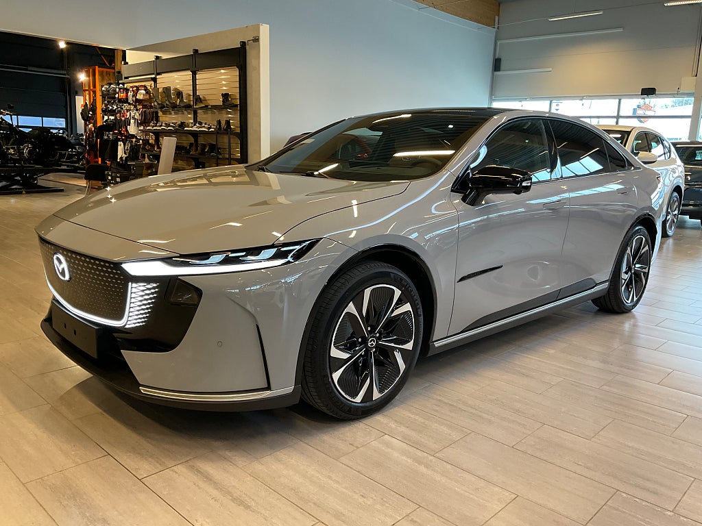 Mazda 6e 258 hk 68,8 kWh Takumi PLUS Pano 360-Kamera KAMPANJPRIS