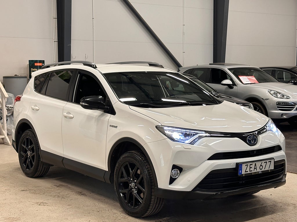 Toyota RAV4 HYBRID 2.5 197HK AWD X-EDITION JBL® 360° DRAG SE UTR*