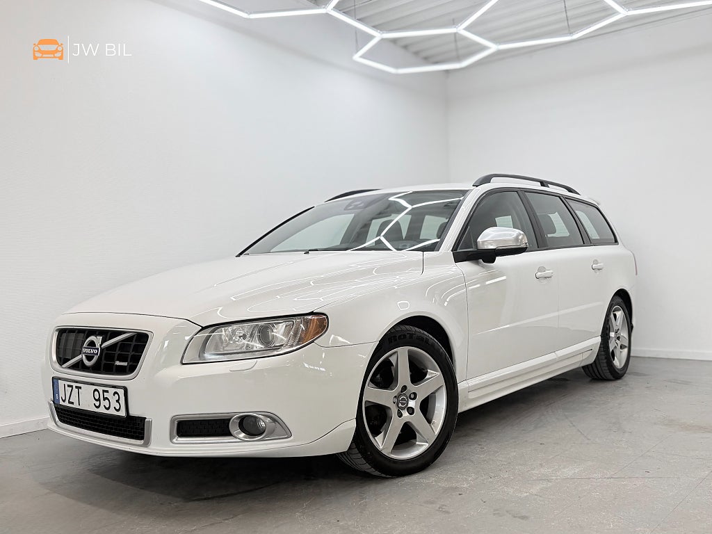 Volvo V70 D4 R-Design Dynamic Edition Drag D-Värm Kamrem bytt PDC