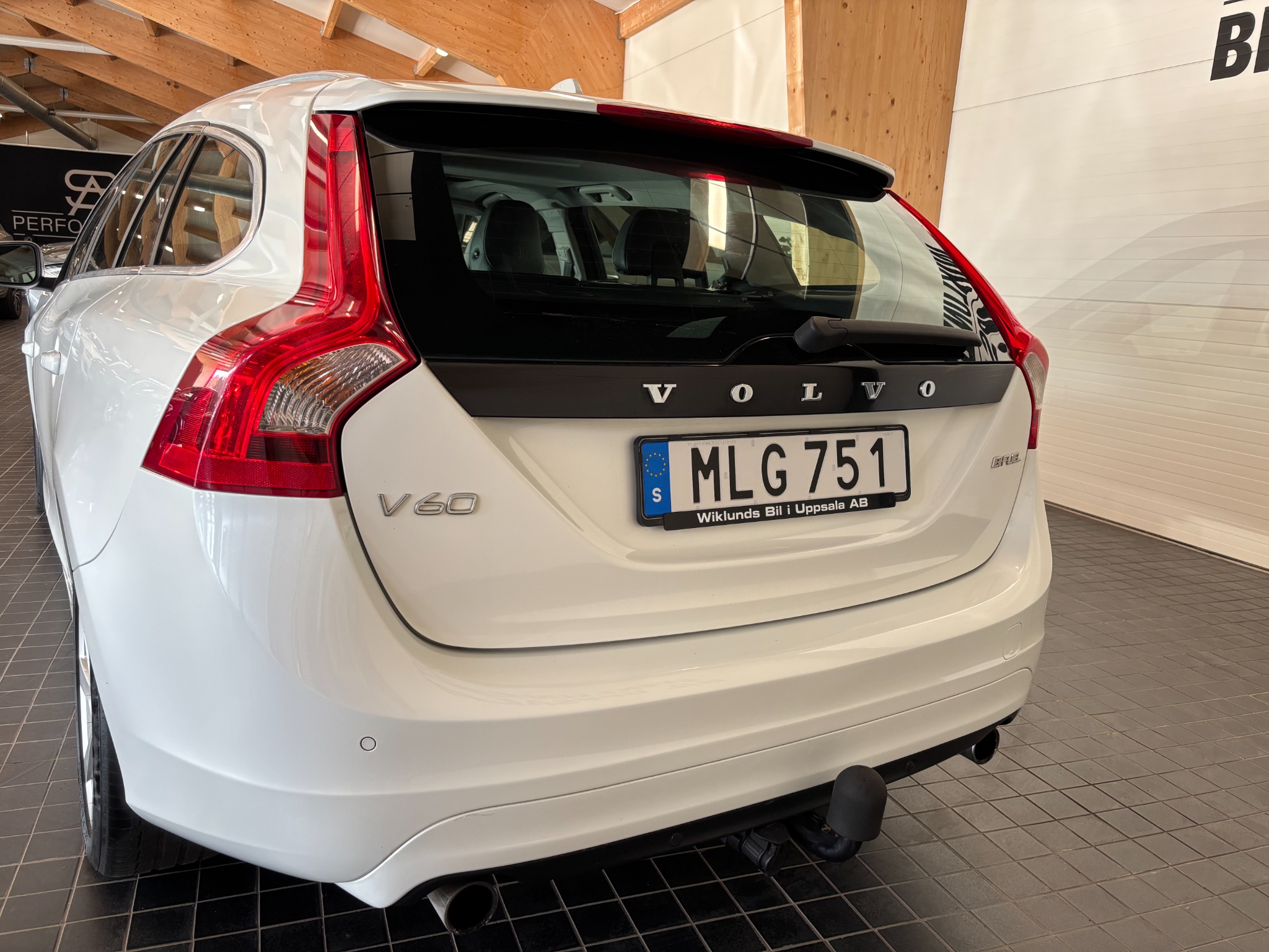 Volvo V60 2014, bild 4/47