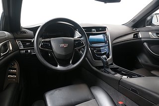 Sedan Cadillac CTS 10 av 23