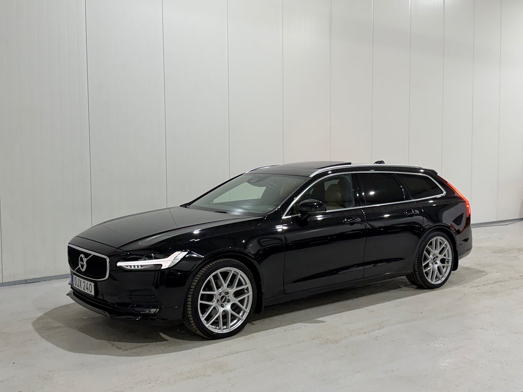 Volvo V90 T5 254HK Business Advanced Pano Skinn Drag VOC Värmare 
