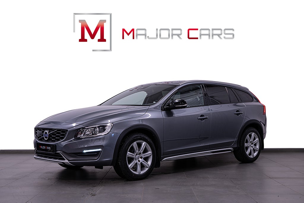 Volvo V60 Cross Country D4 AWD Momentum Navi Drag Värmare 190hk