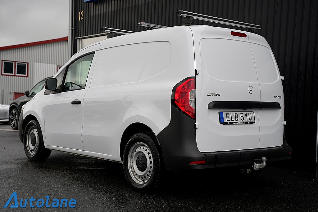 Mercedes-Benz Citan 110 CDI DCT CarPlay,Dragkrok,Kamera,Innredning 95hk